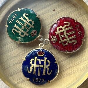 Vintage Enamel Henry Royal Regatta Medallions Set in Paperweight